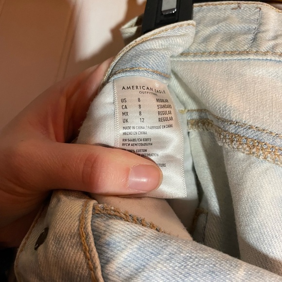 Jeans - Picture 2 of 5